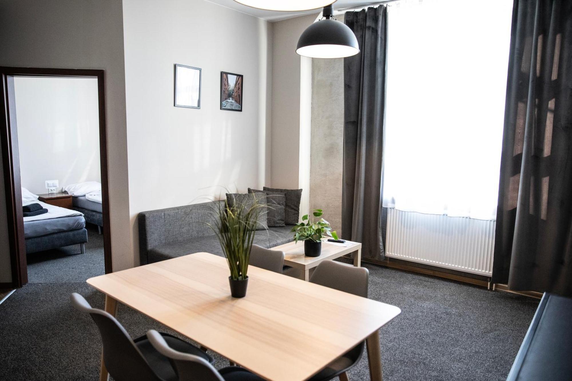 New Adler Bed & Breakfast Łódź Kültér fotó